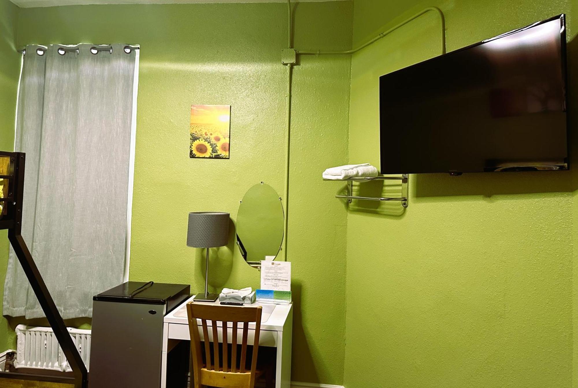 Orange Village Hostel Сан Франциско Стая снимка